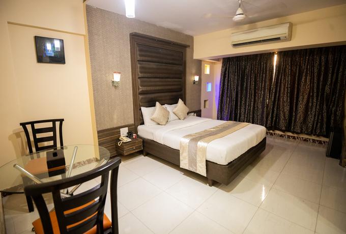 Maharaja Suite Experience