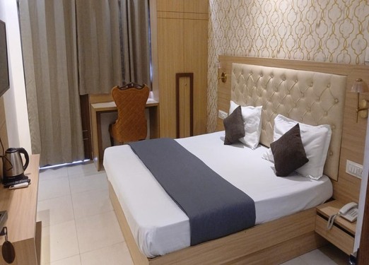 Deluxe Non AC Room with comfortable accommodation and natural ventilation