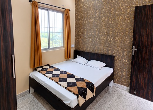 Double Bed Standard Room, Hotel K2 Chakradharpur — image 2