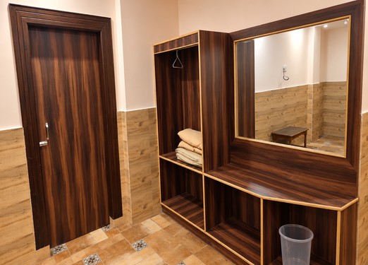 <p>A spacious suite offering comfortable sleeping arrangements and essential amenities, making it suitable for families seeking a convenient stay.</p>