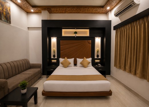<p>Relax in this well-appointed air-conditioned room with comfortable furnishings, suitable for guests looking for extra comfort during their stay.</p>