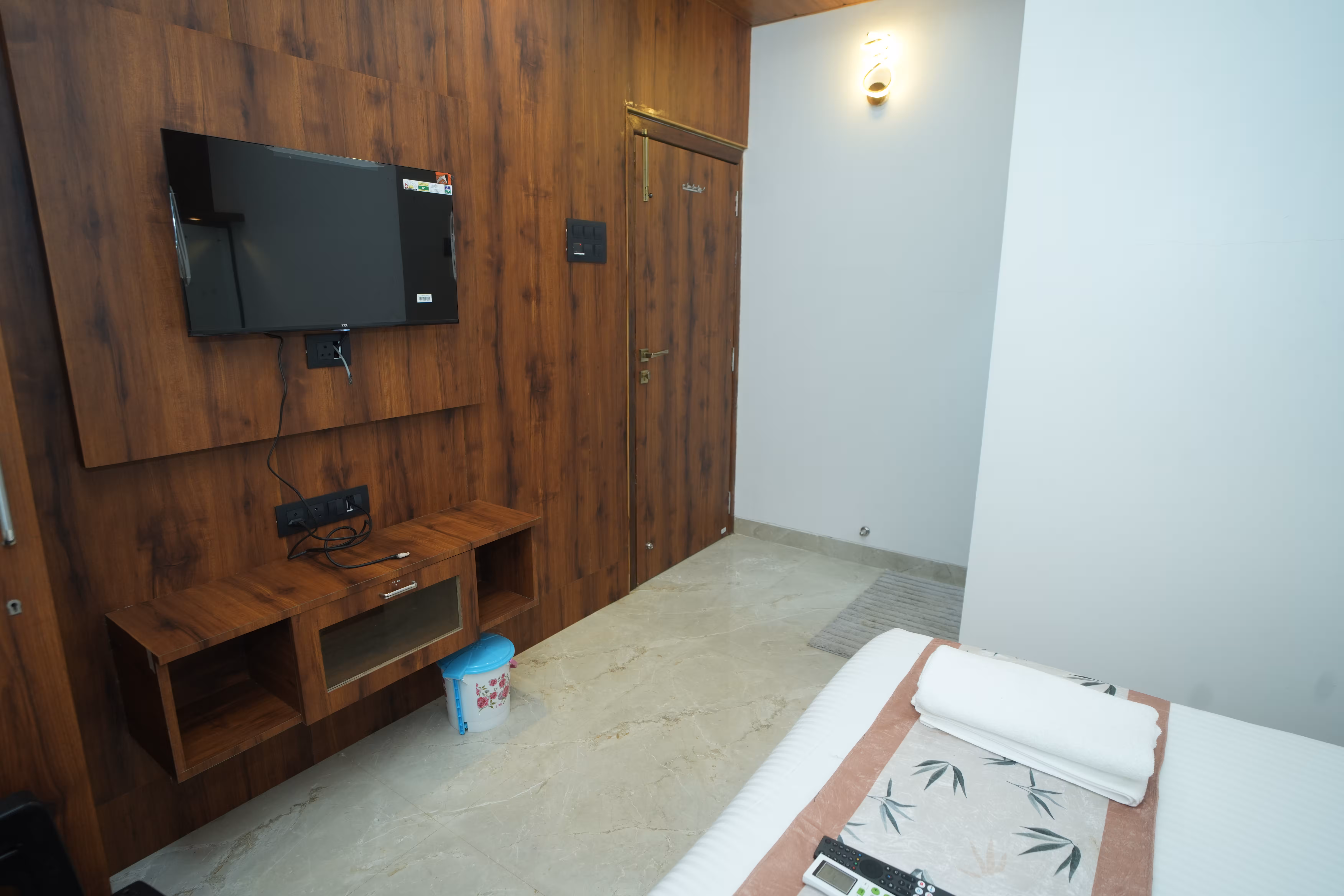 Standard Room gallery 3