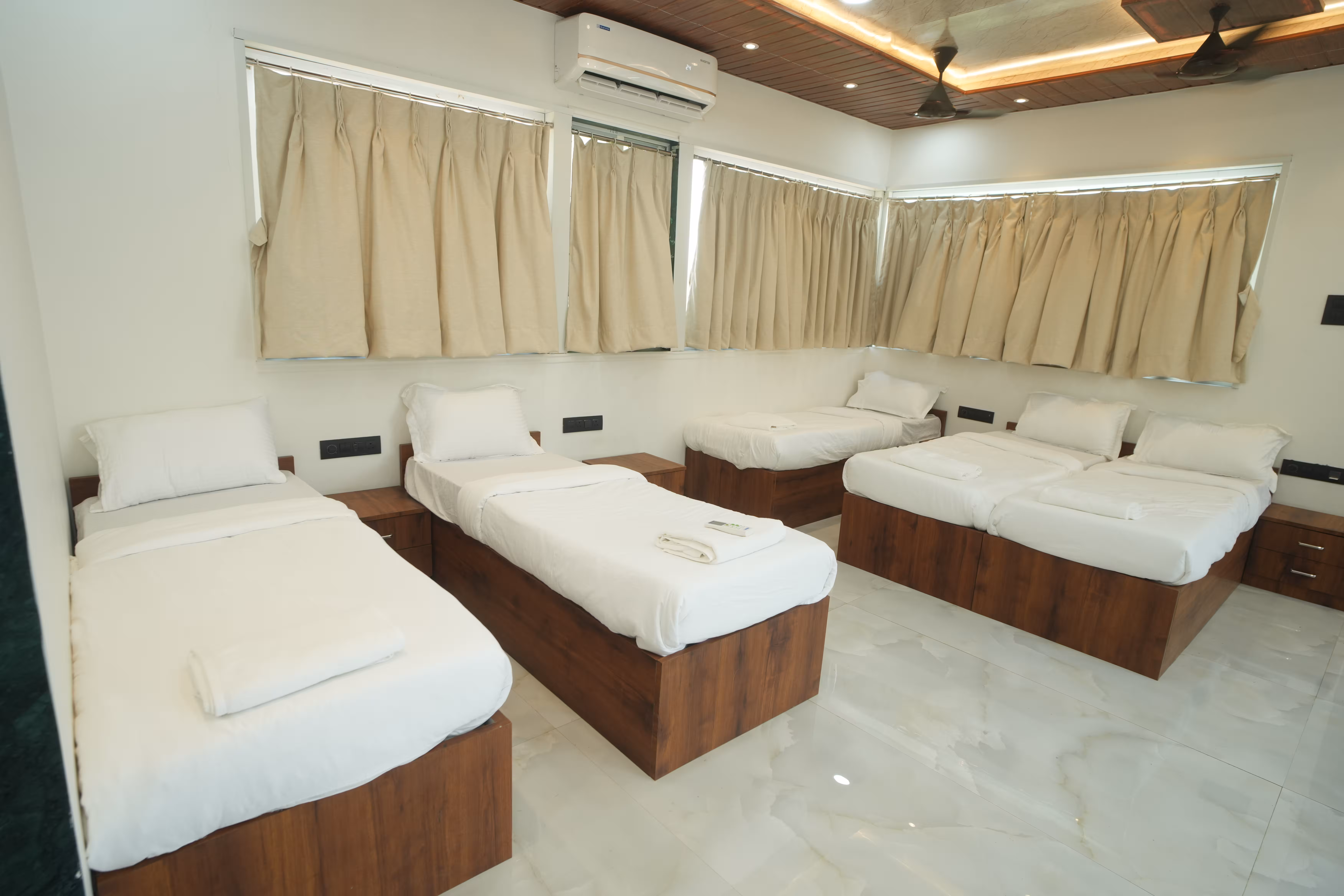 Check-In / Payment Terms